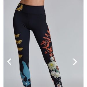 NEW IN PACKAGE Noli Enchanted Legging XS
